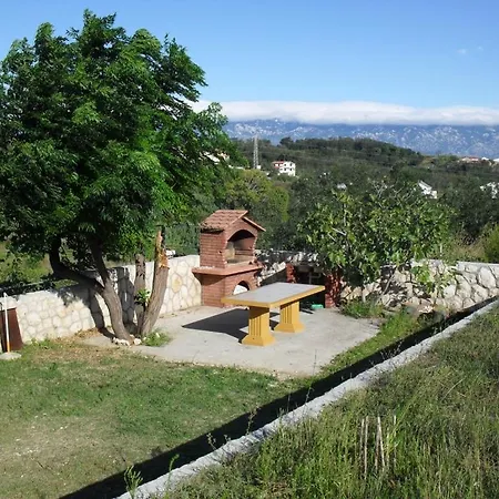 In With Balcony, Air Conditioning, Wifi 87-1 Лопар