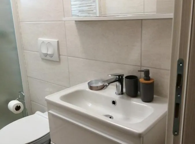 In With Balcony, Air Conditioning, Wifi 87-1 Appartamento *