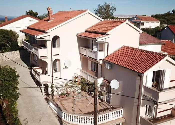 In With Balcony, Air Conditioning, Wifi 87-1